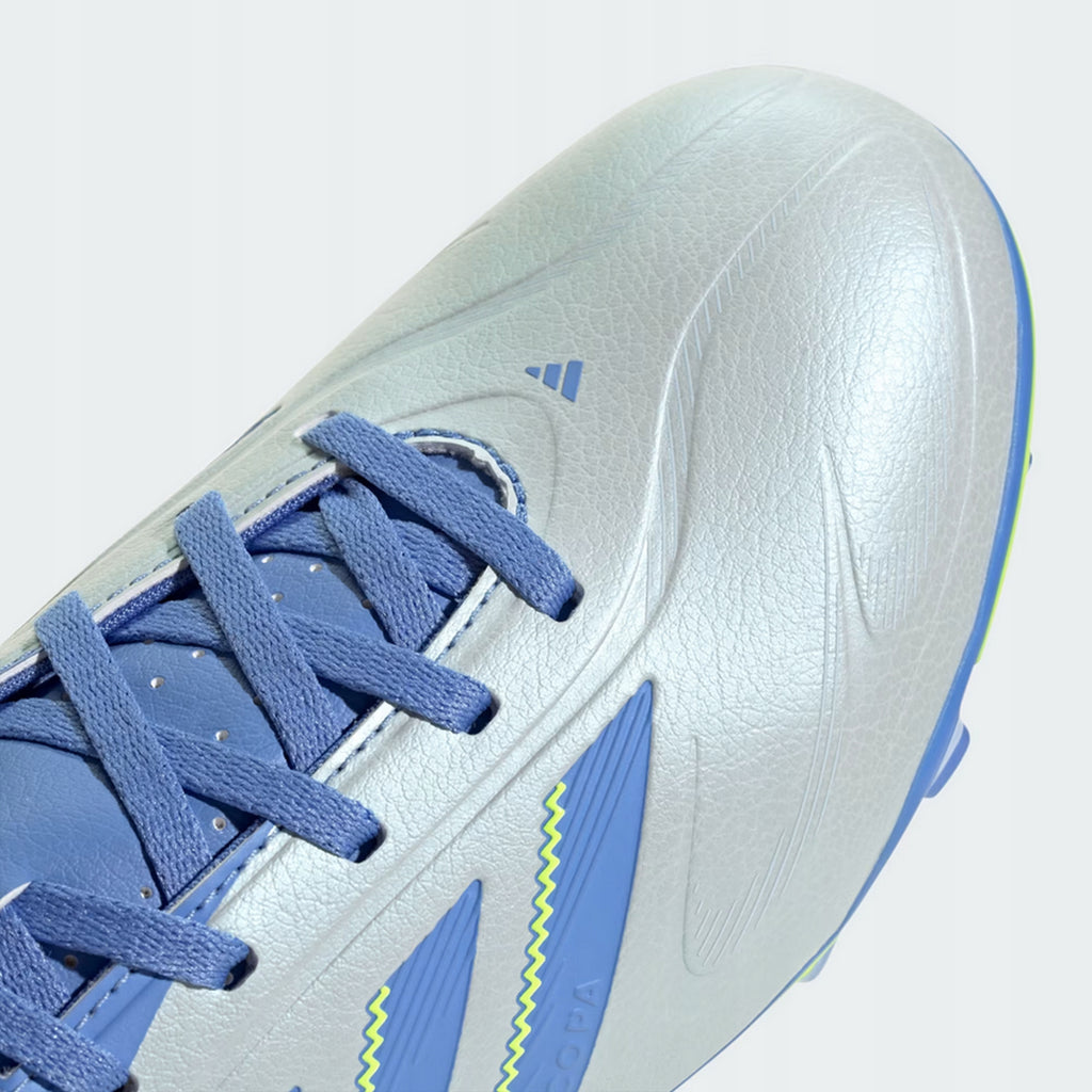 Dziecięce korki adidas Copa Pure II Club FG/MG J IE1198 r. 33