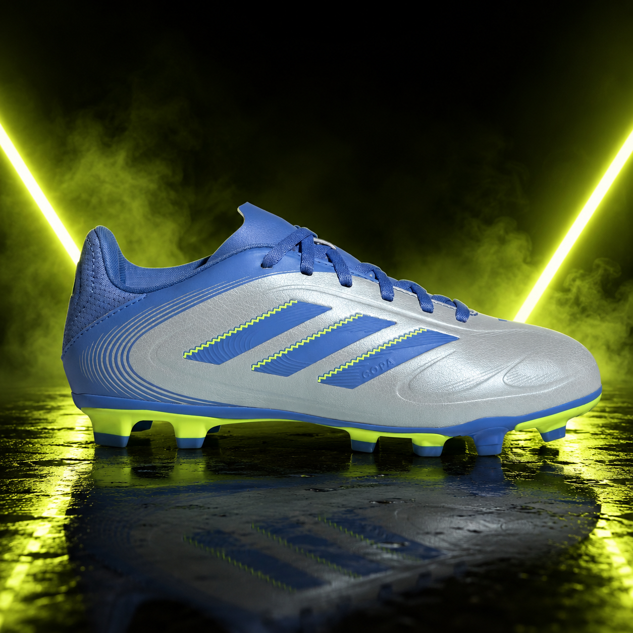 Dziecięce korki adidas Copa Pure Club FG/MG J IE1198 rozmiar 33