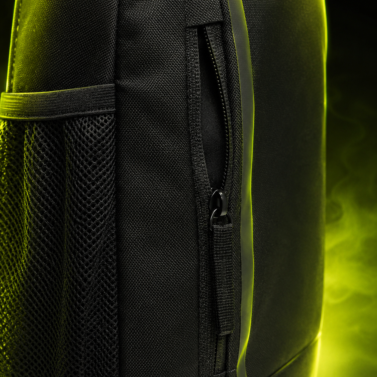 Plecak Nike Elemental z piórnikiem DO6737-010 20 l