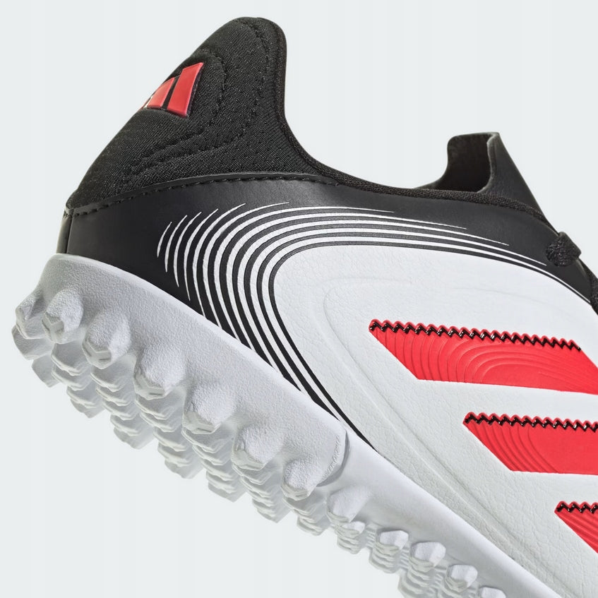 Turfy adidas COPA PURE III CLUB TF IE1185 r. 38 2/3