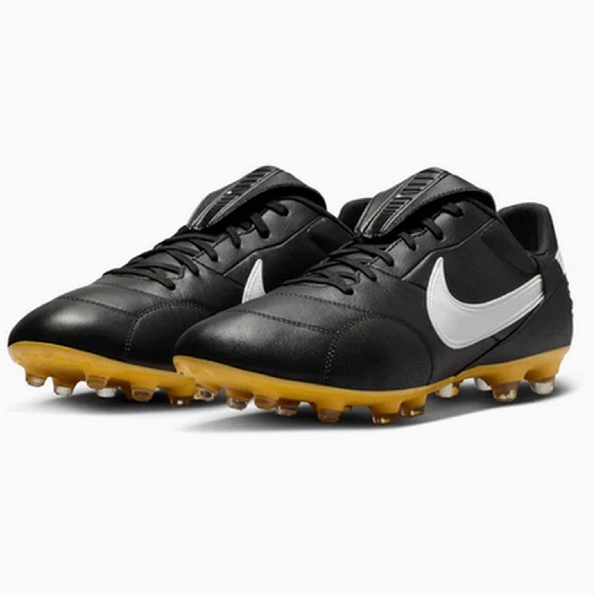 The Nike Premier III FG AT5889-005